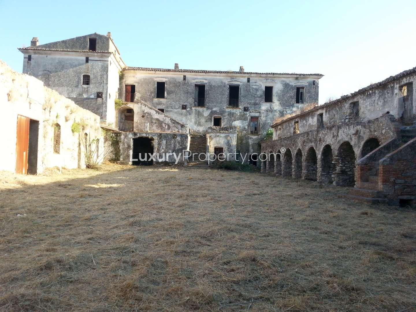 Historic villa facade in Corigliano Rosso, Calabria, for sale with panoramic views